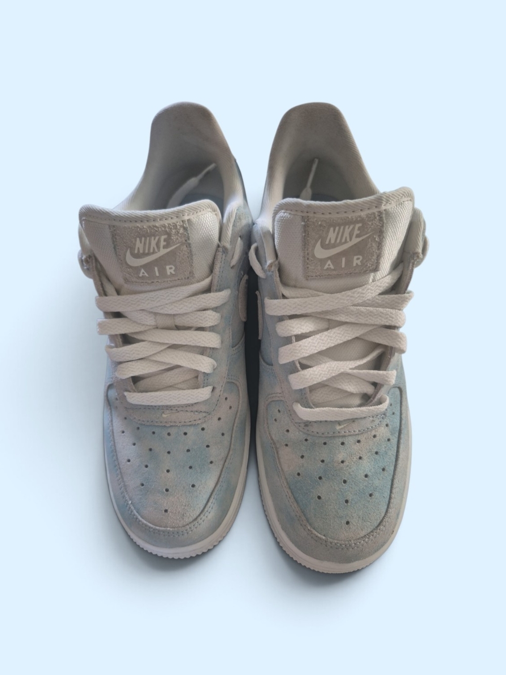 Nike
Air Force 1 Low SE "Clouds" sneakers